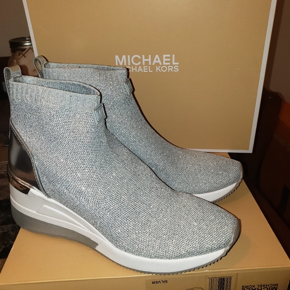 Michael Kors Slip on boots - Picture 2 of 2